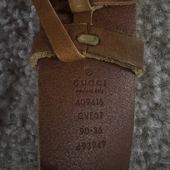 Women’s Gucci Tan Leather Belt (Authentic) - Size 90 - Picture 2 of 9